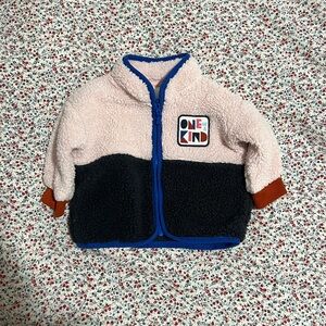 Nordstrom baby girl fleece pullover 3-6 mo, EUC